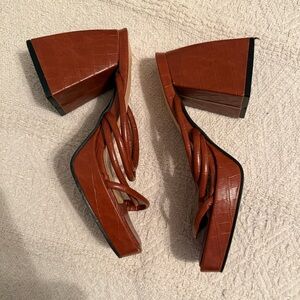 chestnut brown chunky strappy heels like new